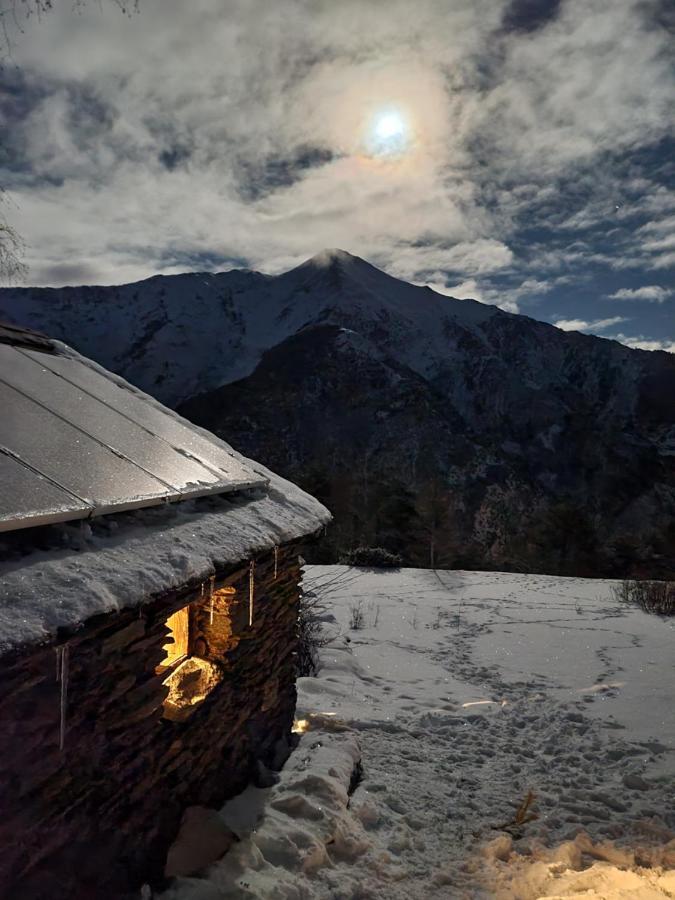 Areu Bordes Pirineu, Costuix酒店 外观 照片